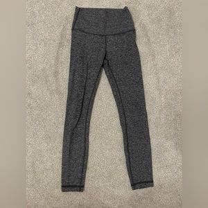 lululemon, size 4, heathered graphite grey